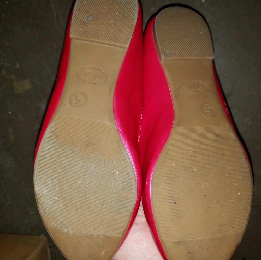 Flats - Picture 2 of 2